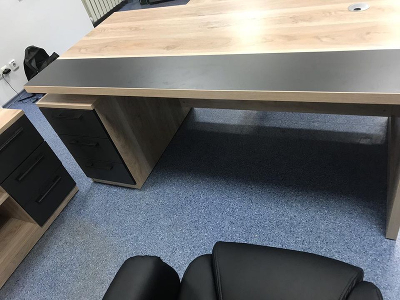 Офисный стол на заказ по вашим размерам